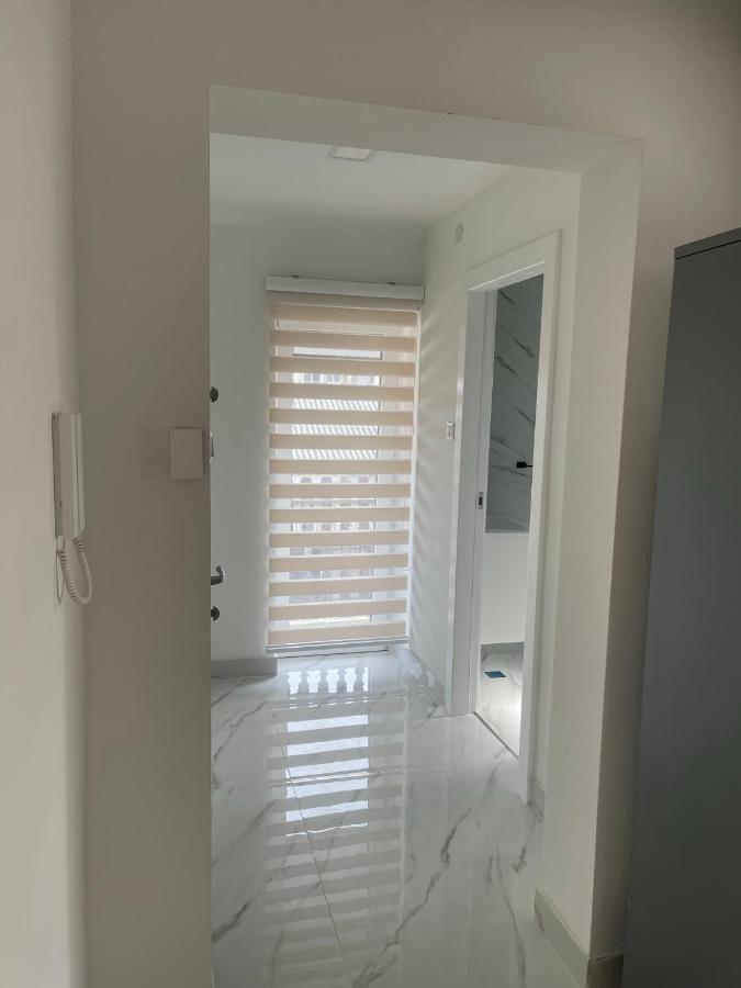 Rozi Apartments Загреб Экстерьер фото