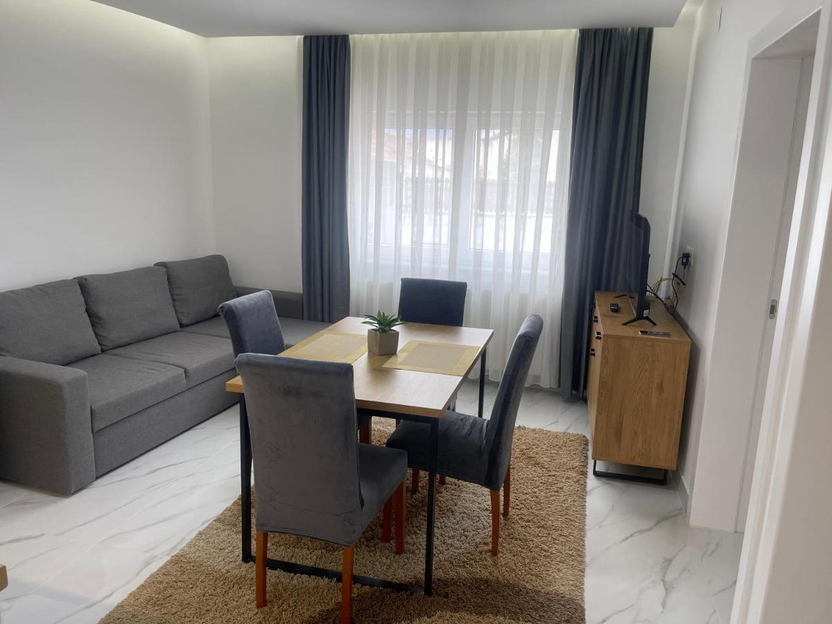 Rozi Apartments Загреб Экстерьер фото